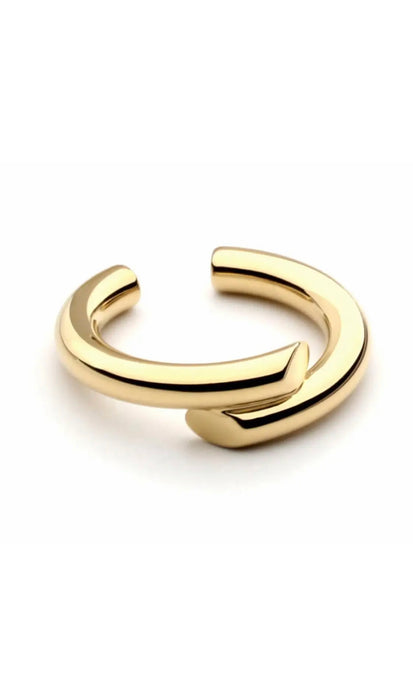 Elle Ring